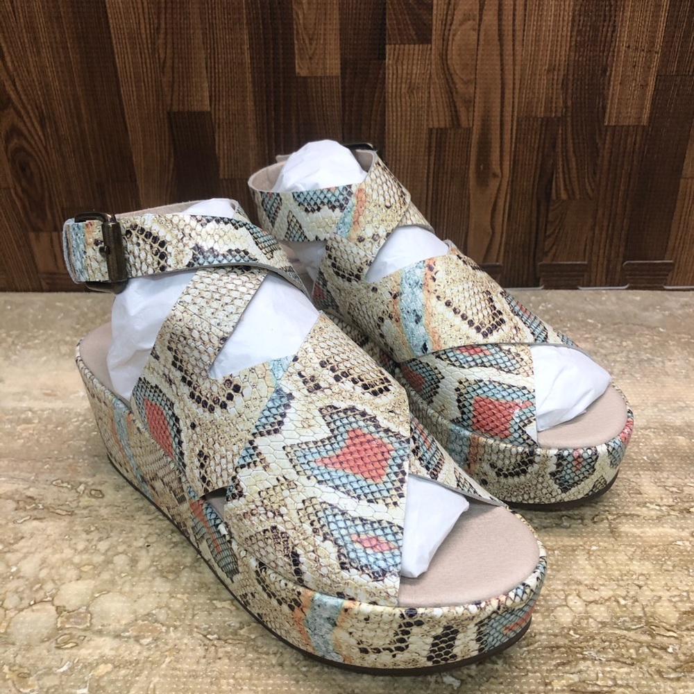 Matisse Women's Runaway Sandal Leather  Size 7M